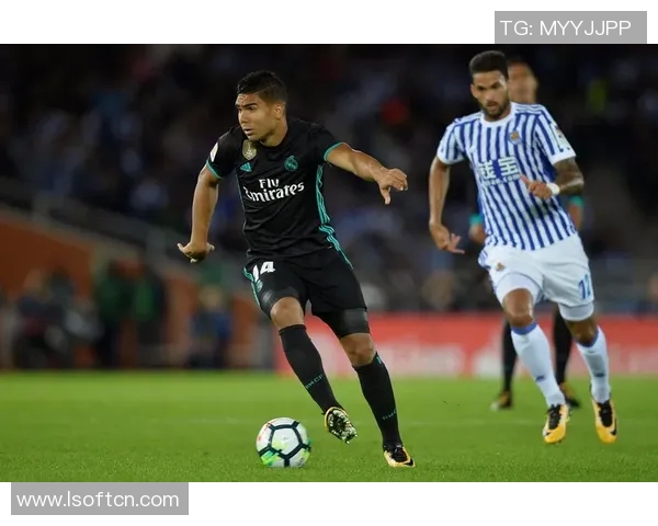 沙尔克04迎战阿里斯全力争胜力求在主场延续连胜势头