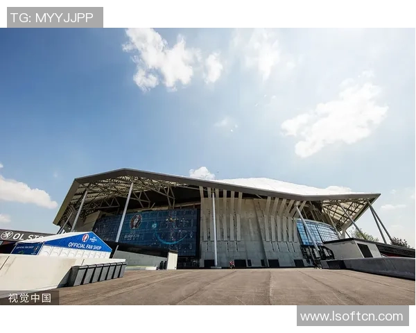 法国足球甲级联赛：聚焦新赛季球队动态与明星球员表现分析