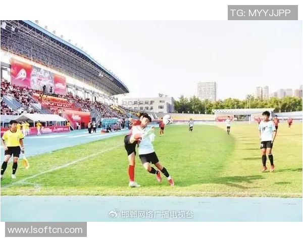 南京飞盘队在全国耐力排行榜中荣登第十名展现出色竞技实力与团队合作精神 南京飞盘队在全国耐力排行榜中荣登第十名展现出色竞技实力与团队合作精神