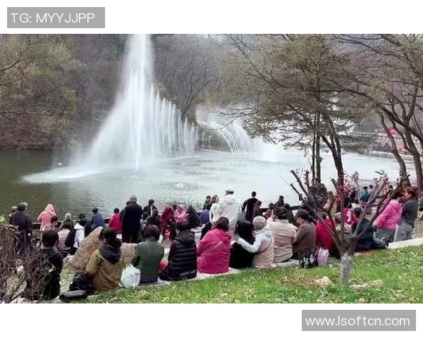 西安飞盘队在极限运动联赛中以98分稳居榜首展现强劲实力