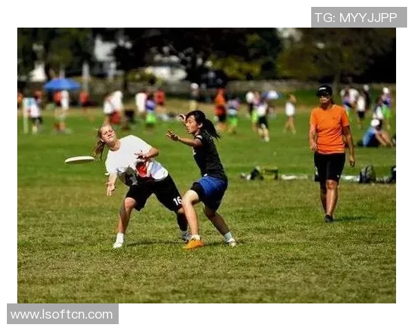 广州飞盘队耐力表现数据分析揭示运动员训练与比赛的潜在影响因素