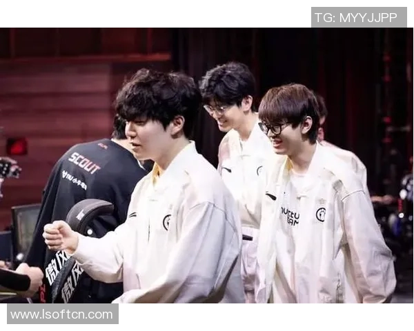 赛后复盘FPX与TES的灵活战术对决与策略分析